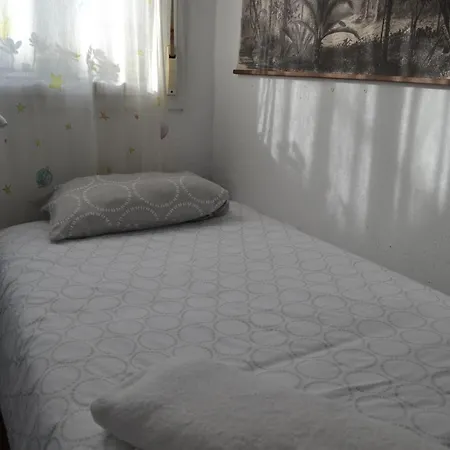 Charming House In Triana,best View From Patio * Seville