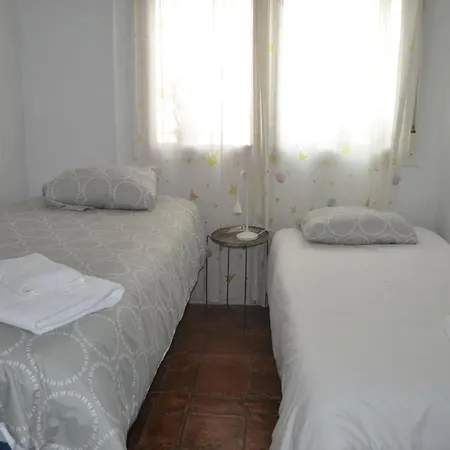 Charming House In Triana,best View From Patio Sevilha