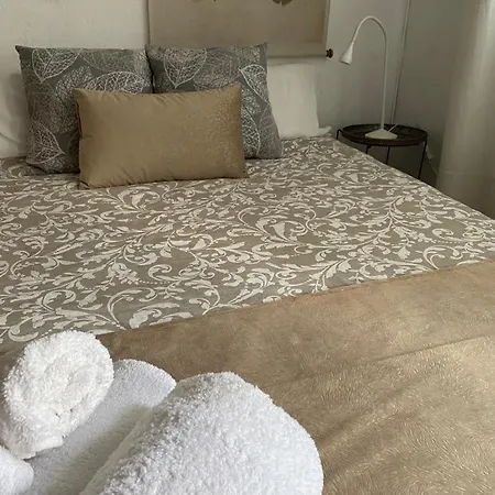 Charming House In Triana,best View From Patio Feriehus Sevilla